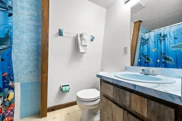 Ev (Oasis Beach House)