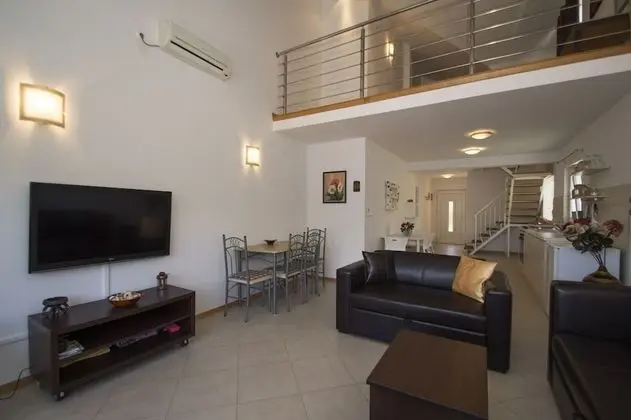 Apart Daire, Deniz Manzaralı