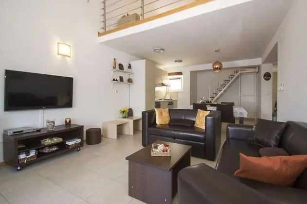 Apart Daire, Deniz Manzaralı