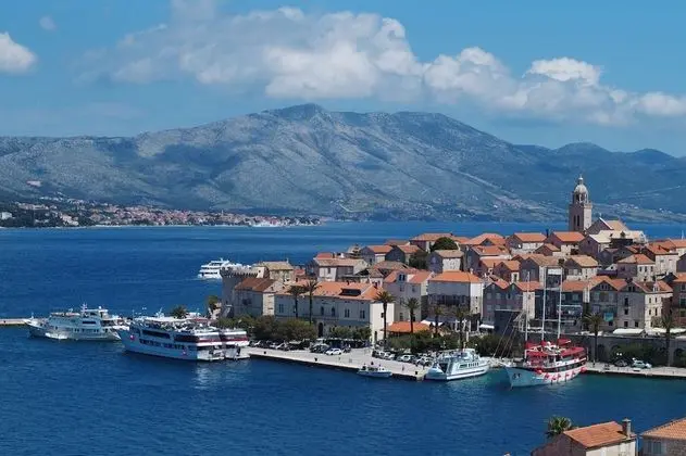 Apart Daire, Deniz Manzaralı