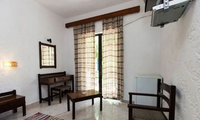 Family Oda, Balkon, Bahçe Manzaralı