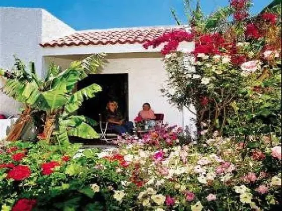 Family Oda, Balkon, Bahçe Manzaralı