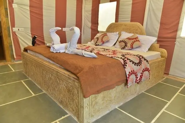 Deluxe Çadır, Sigara İçilmez