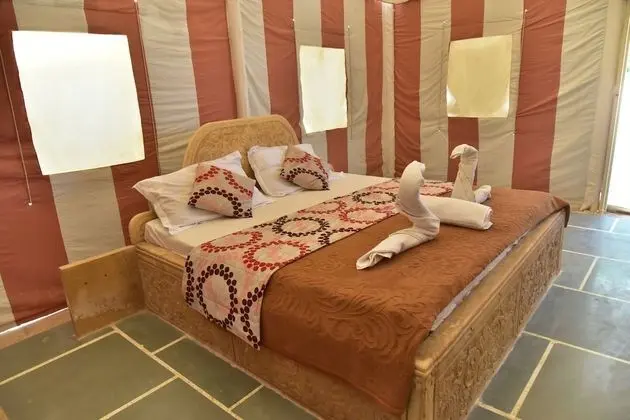 Deluxe Çadır, Sigara İçilmez