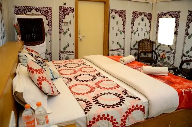 Deluxe Çadır, Sigara İçilmez