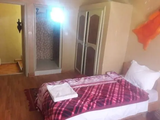 Comfort Üç Kişilik Oda, 5 Yatak Odası