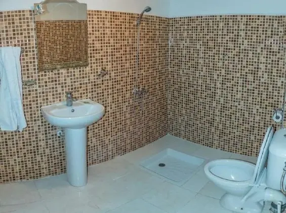 Comfort Üç Kişilik Oda, 5 Yatak Odası
