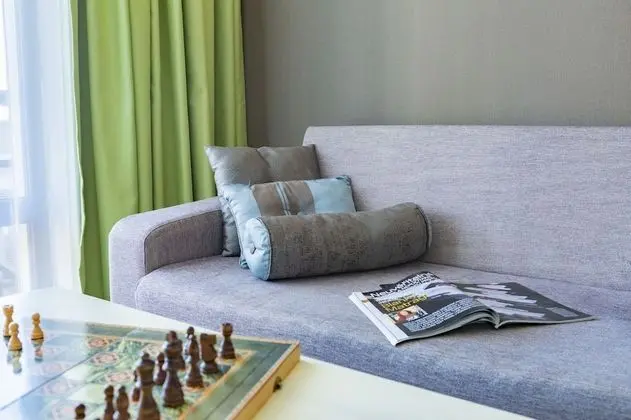 Basic Tek Büyük Yataklı Oda, 1 Çift Kişilik Yatak ve Çekyat, Plaj Kenarı