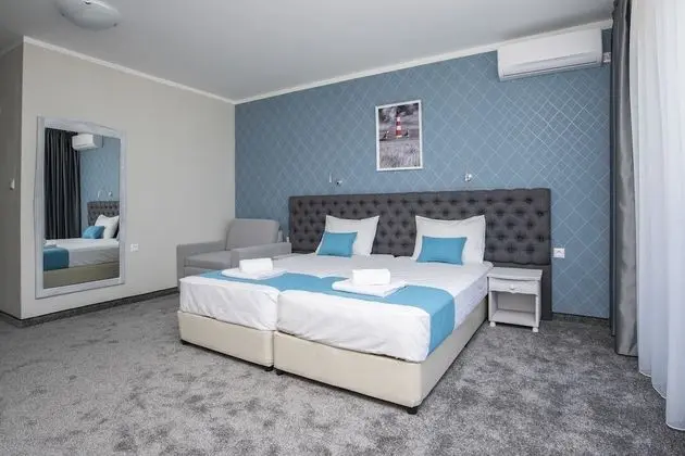 Deluxe Tek Büyük Yataklı Oda, Deniz Manzaralı