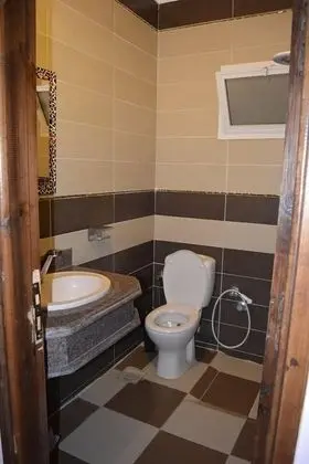 Tek Büyük Yataklı Oda, Özel Banyo (Air Condition)