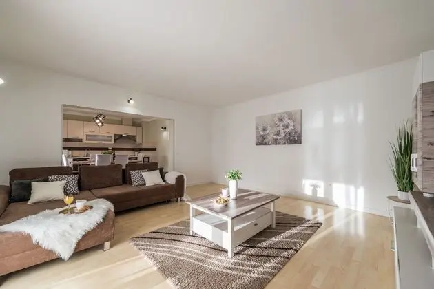 Ev (Oasis Village Villa - heated pool - H)