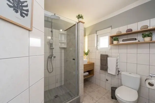 Ev (Oasis Village Villa - heated pool - H)