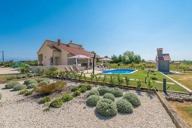 Ev (Oasis Village Villa - heated pool - H)