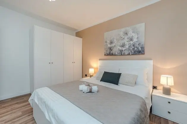 Ev (Oasis Village Villa - heated pool - H)
