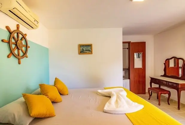 Standard Tek Büyük Yataklı Oda