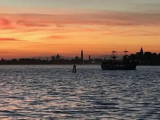 Panoramic Daire, Lagün Manzaralı