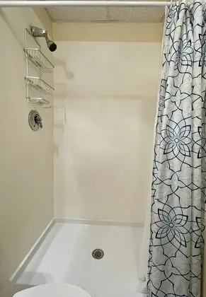 Premium Tek Büyük Yataklı Oda, Banyolu/Duşlu