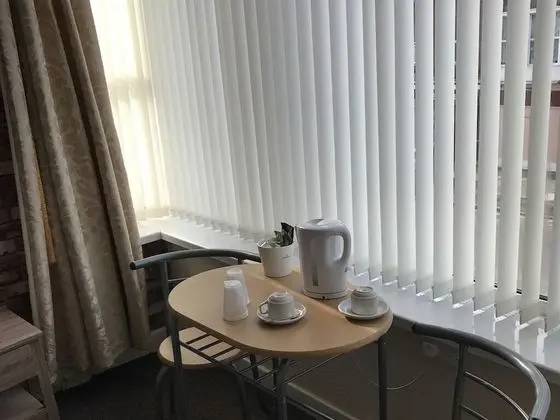 Tek Büyük Yataklı Oda, Banyolu/Duşlu
