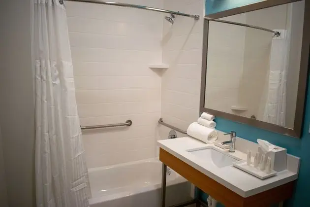 Süit, Birden Çok Yatak, Havuz Manzaralı (Kids Suite with Pool View)
