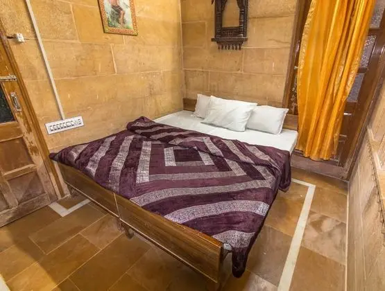Standard Non AC Private Ensuite