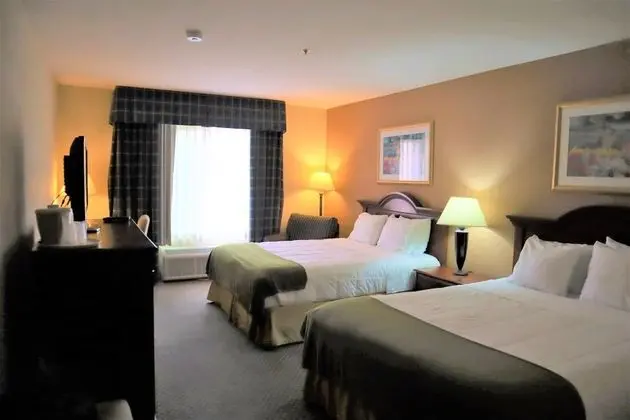 2 Queen Beds, Nonsmoking, Upgrade