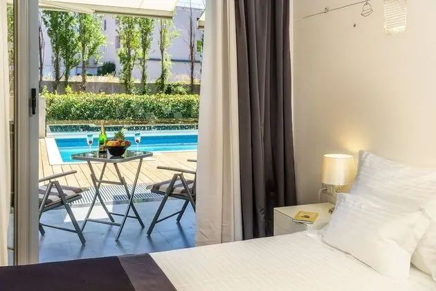 Comfort Tek Büyük Yataklı Oda, 1 Büyük (Queen) Boy Yatak, Engellilere Uygun, Havuz Kullanımı