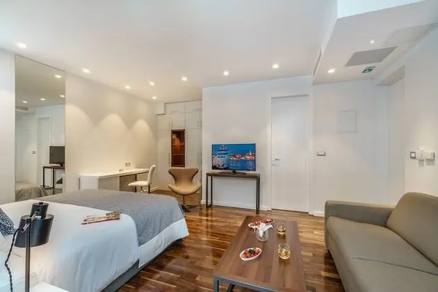 Deluxe Süit, Havuz Kullanımı, Bahçeli