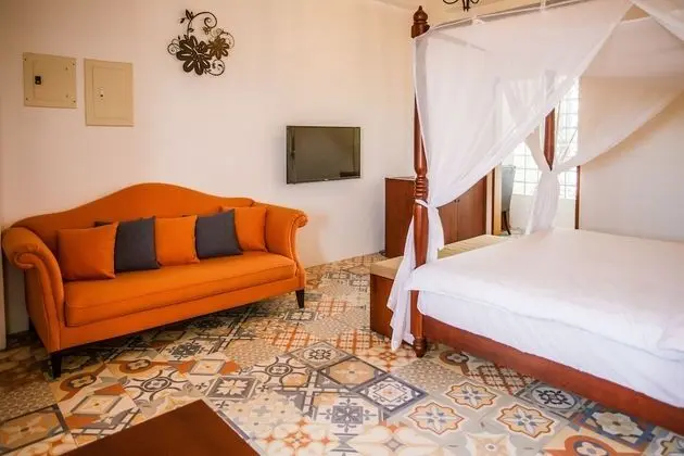 Comfort Tek Büyük Yataklı Oda