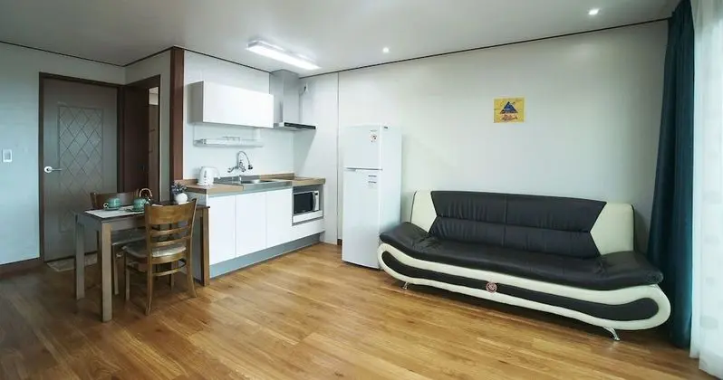 Daire (22py (Block A, 1F))