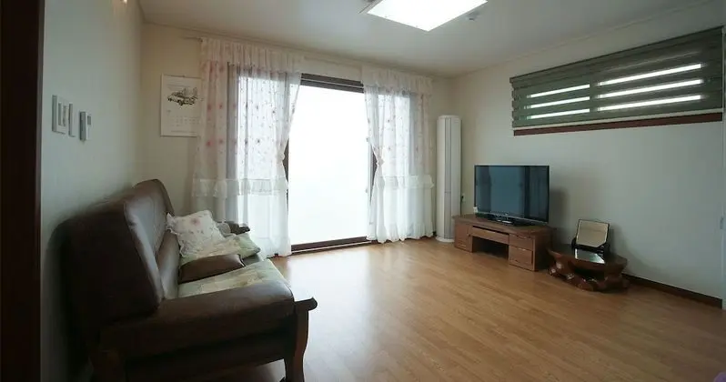 Family Oda, Okyanus Manzaralı, Ek Bina (20py (Block B))