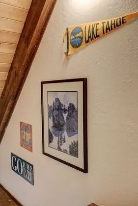 Ev (Oasis in the Pines)