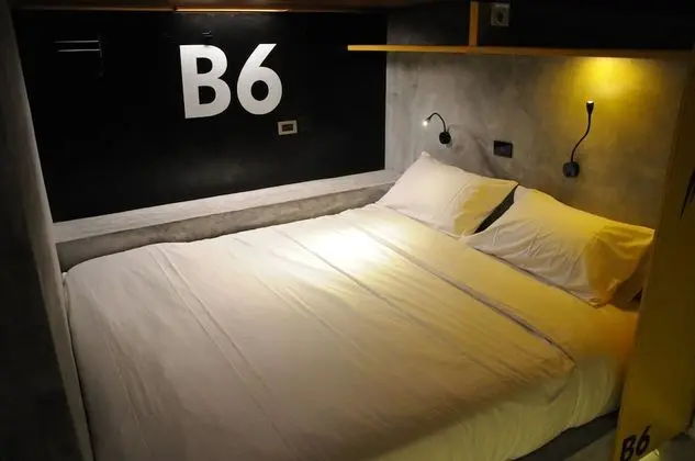 9-Bed Mixed Dormitory Double Bed
