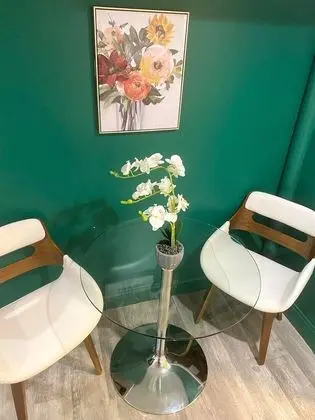 Oasis 1| CozyEscape_1BR | WiFi & Parking
