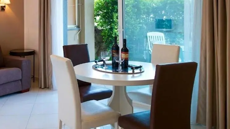 Apart Daire, 1 Çift Kişilik Yatak, Veranda, Zemin Kat