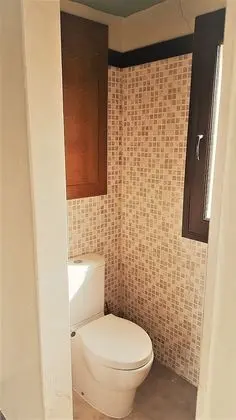 Deluxe Tek Büyük veya İki Ayrı Yataklı Oda, Birden Çok Yatak, Bahçe Manzaralı