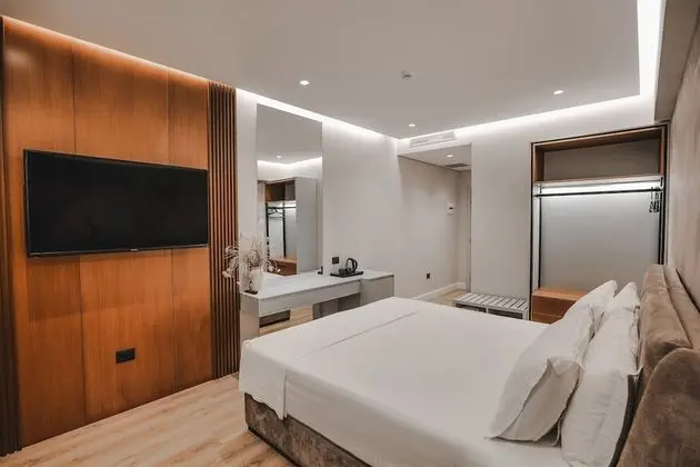 Tek Büyük Yataklı Oda, Deniz Manzaralı