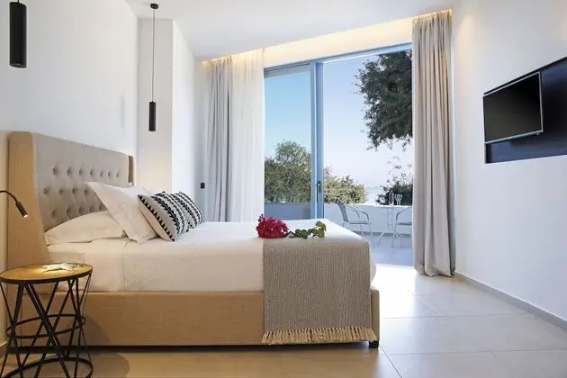 Master Suite, Sea View