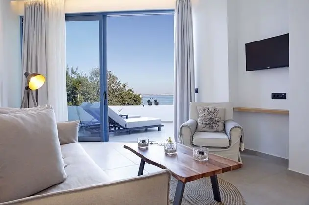 Master Suite, Sea View