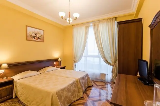 Standard Tek Büyük veya İki Ayrı Yataklı Oda