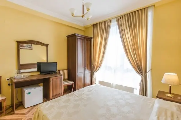 Standard Tek Büyük veya İki Ayrı Yataklı Oda