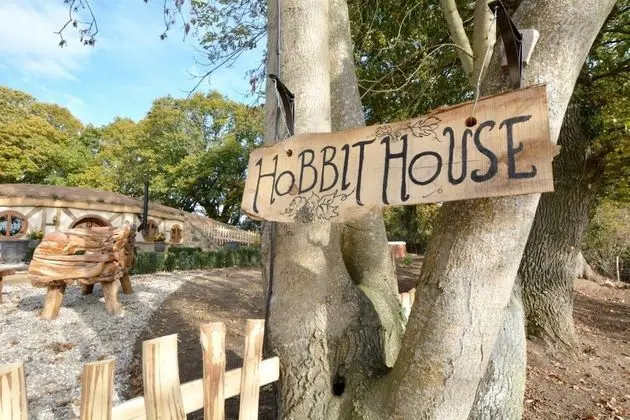 Luxury Ev, Banyolu/Duşlu, Üzüm Asması Manzaralı (Halfling Hollow)