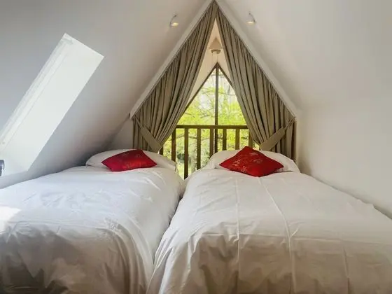 Luxury Kulübe, Engellilere Uygun, Banyolu/Duşlu (Avalon Waterside Lodge)