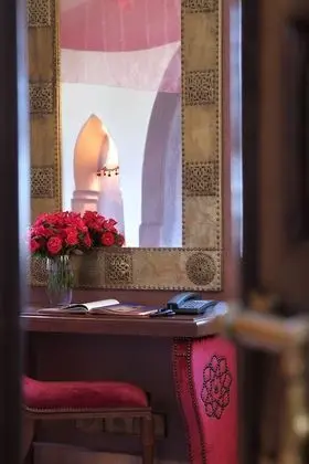 Romantic Tek Büyük Yataklı Oda, 1 Çift Kişilik Yatak, Havuz Kullanımı, Bahçeli