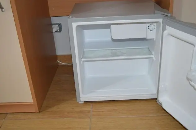 Üç Kişilik Oda