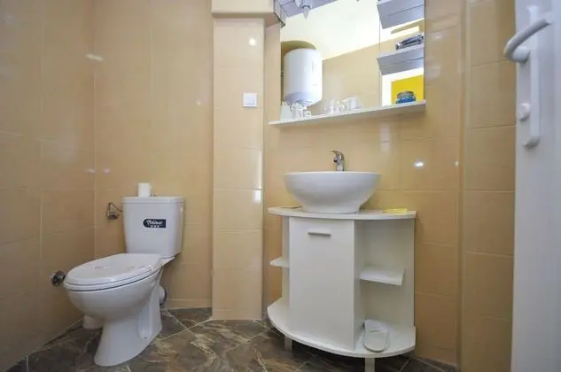 Tek Büyük veya İki Ayrı Yataklı Oda, Balkon
