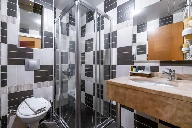 https://images.etstur.com/imgproxy/resize/2560x1440/files/images/hotelImages/etsrooms/868/Oba_Star_Hotel___Spa_20260212112251_6.jpg