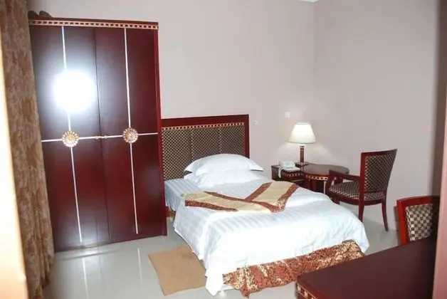 Tek Kişilik Oda, 1 Tek Kişilik Yatak