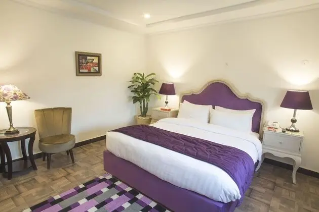 Deluxe Tek Büyük Yataklı Oda