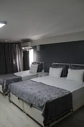 Deluxe Family Room With Balcony