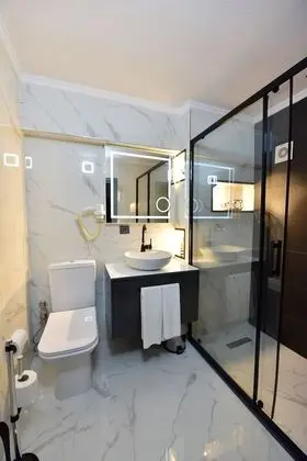 Deluxe Family Room With Balcony